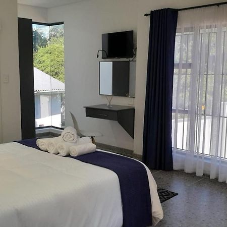 The Wishing Well Guest House Self-Catering Port Edward Zewnętrze zdjęcie