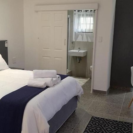 The Wishing Well Guest House Self-Catering Port Edward Zewnętrze zdjęcie